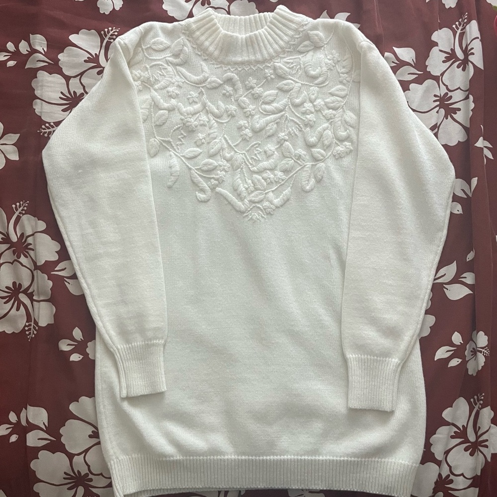 vintage dana scott embroidered oversized white sweater size small